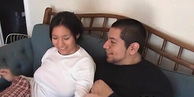 Amateur bigtit Filipino gf sucks cock