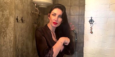 Peed and got cum on big tits