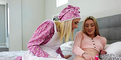 Teen teaches stepsis about sex with help of threesome