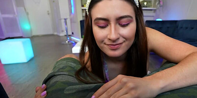 Girl cheats on husband being captured on cam with cock in mouth