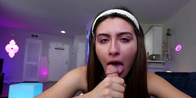 Girl cheats on husband being captured on cam with cock in mouth