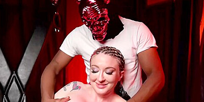 Leya Falcon In Leyas Facial Dirt