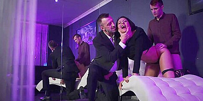 Pascal White, Mariska X And Sam Bourne In Stockings Dirt