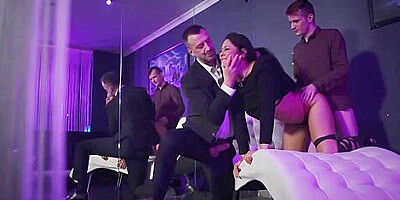 Pascal White, Mariska X And Sam Bourne In Stockings Dirt