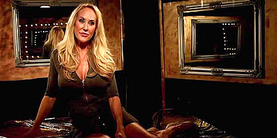 Dim Lit Near-mint Big Tits