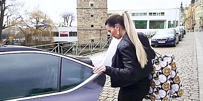 Angelika Grays, Chloe Lamour And Aaron Rock - And Enjoy Interracial Threesome With Anal