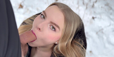 18 Year Old German Squirting In The Snow
