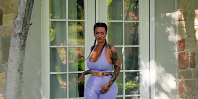 Arabelle Raphael- Jogging, Jiggling And Helping Him Che