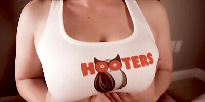 Hooters Waitress with Huge Tits Makes My Dream Come True