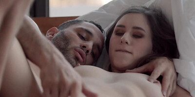 This time bearded man doesn't pay skinny girl for bonking