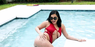 Womanizer fucks girl and cums on her booty