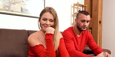 Guy fucks pregnant MILF in front of the cuckold