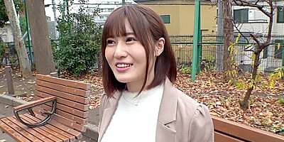 おっぱい綺麗なエッチな人妻が男を誘って不倫セックスでめちゃくちゃ悶絶