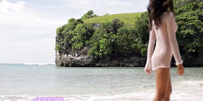 Black teen 18+ With Round Boobs Sucking Dick At Beach With Putri Cinta