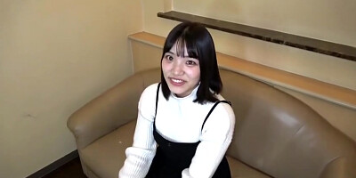 Limited Release Due To Various Circumstances, It Will Be Deleted In 3 Days! A Super Cute Amateur Girl Has Arrived! I Decided To Have Two Consecutive Vaginal Cum Shots Because The Style Was Outstanding In The Buttocks That I Like Easy Delivery Type, And