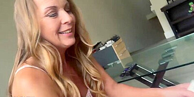 All in the Step-family S1:E3 - Stepmom Makes a Mess - Scene 1 Free