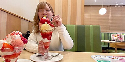 めちゃ可愛い金髪エロギャル女子が中年チンポを咥えてイチャラブセックス