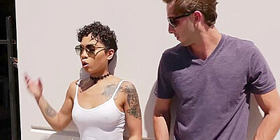 Honey Gold In Quivers As She Cums On A Revving Motorcycle