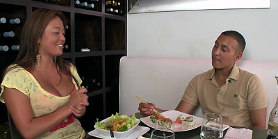 Horny teen 18+ Mia Lelani seduces a hot youngster!