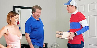 Good-looking Cougar Krissy Lynn Horny Porn Movie