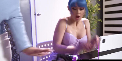 Phat Ass Hunnies Jewelz Blu And Connie Perignon Take Turns Getting Fucked! Ffm 3-way!