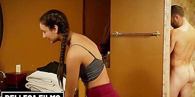 Bellesa - Bubble Butt Eliza Ibarra Makes Love In The Shower