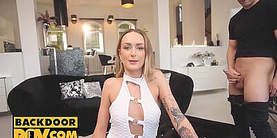 Elena Lux Services Two Dicks With All Her Holes