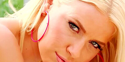 Anikka Albrite In Anikka & Aj