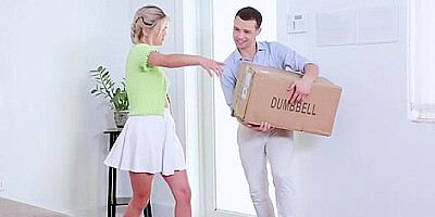 Cute Asian Teen 18+ Sofia Su Moans While Fucked By Delivery Guy