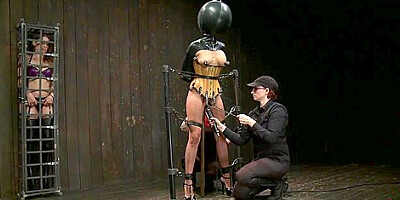 Beretta James And Mz Berlin - Big Jugs And Bootie Lesbian Slave Bound