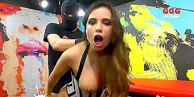 Hot Brunette Mmilf Bukkake Gangbang