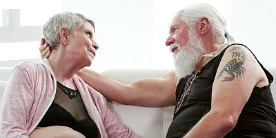 Bonnie Nilsen & Joel Kann in jessica drake's Guide to Wicked Sex: Senior Sex Scene 1 - WickedPictures