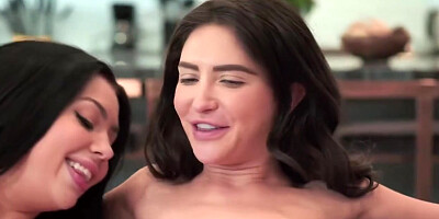 Jane Wilde, Leana Lovings, Holly Day - Once Caught Twice Shy - Dareweshare