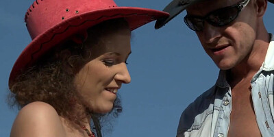 Skinny babe gets anal and pussy fuck from a man with glasses outside