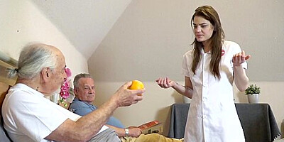 Nana Garnet - Garnets Blowjob Video By