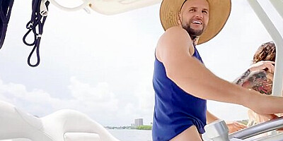 Valerica Steele And J Mac - Gives A Great Head And Gets Fucked On A Boat