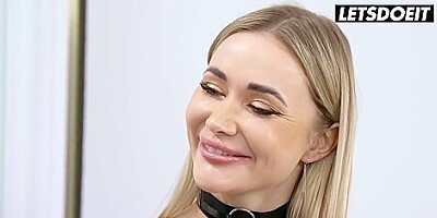 Venera Maxima Takes Huge Bbc Phone Porn In Her Ass Like A Pro