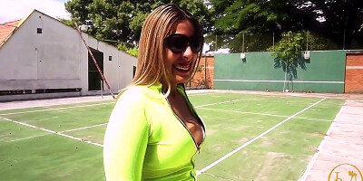 I Play With My Friend And She Ends Up Teaching Me And Pleasing Us Together Until We Have A Delicious Squirt