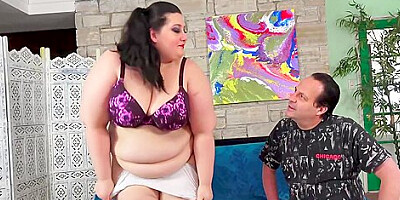 Squeaky Chubby Trailer - Becky Butterfly And Becki Butterfly