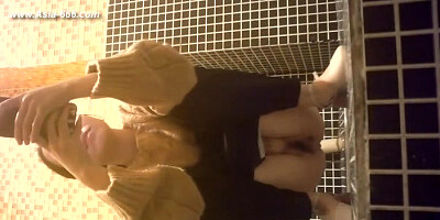 chinese amateur footjob & homemade.4