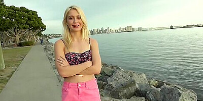 Barely Legal Anastasia Knight Gets Creampied In A Car