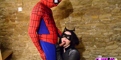 Catwoman Vs Spiderman