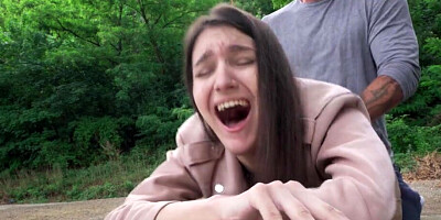 Picking up a college babe outdoors and paying her for POV sex