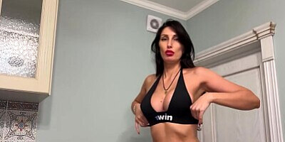Fucked my neighbor's stepmom in the kitchen