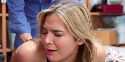 Blonde Teen 18+ Blair Williams Seduces Officer Ryan Mclane