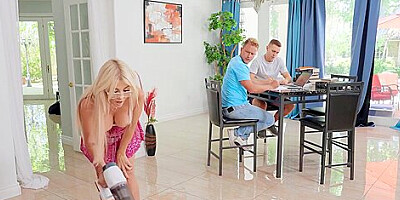 Stepmom Kayla Kayden Is Ready To Empty The College Guys Blue Balls