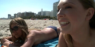 Hot lesbian threesome with Kagney Linn Karter,Mandy Sky and Mercedes Lynn.