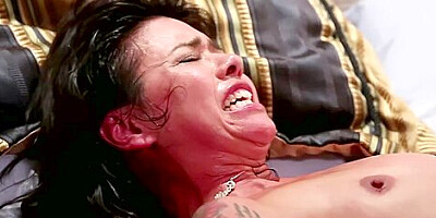 Erik Everhard And Dana Vespoli In Experienced Milf Seduced Her Step daughters Bf