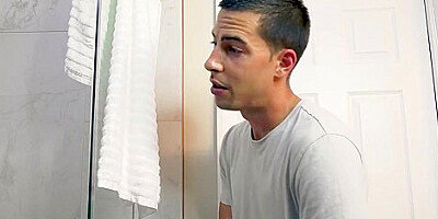 Beautiful Blonde Teen 18+ Stepsister Kali Roses Fucks Stepbro After Hot Shower
