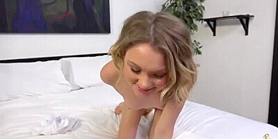 Dakota Skye In Blowjob Action